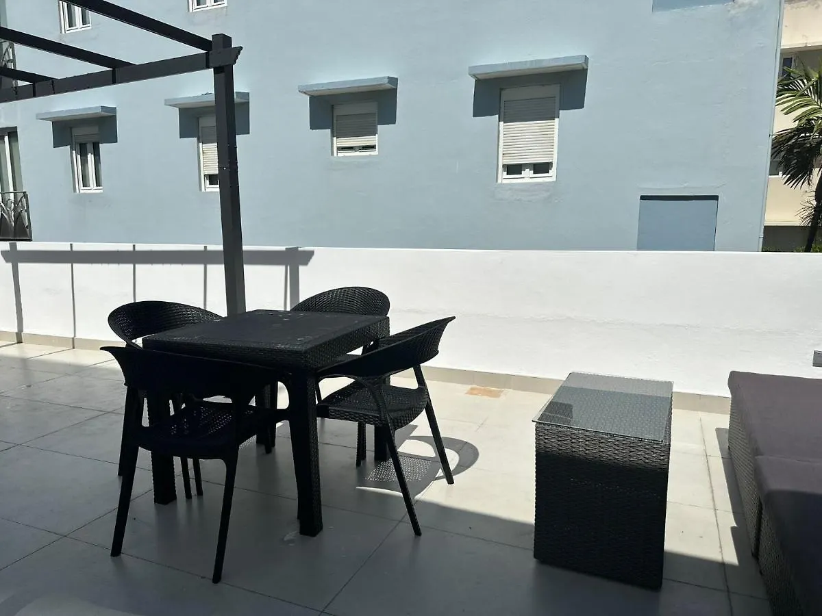 Gorgeous 1-Bedroom Beachside Suite San Juan Apartment