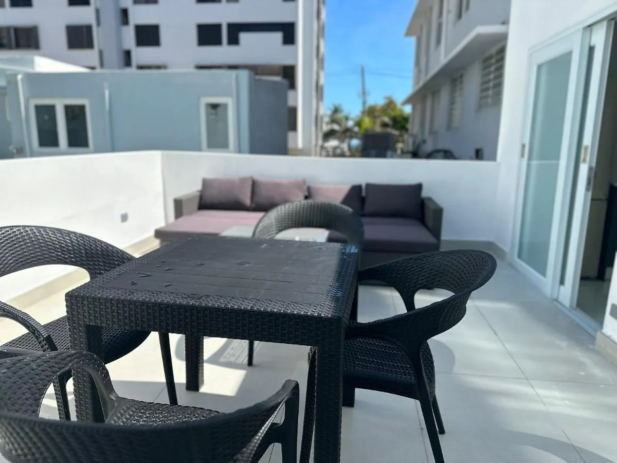 Gorgeous 1-Bedroom Beachside Suite San Juan 0*,