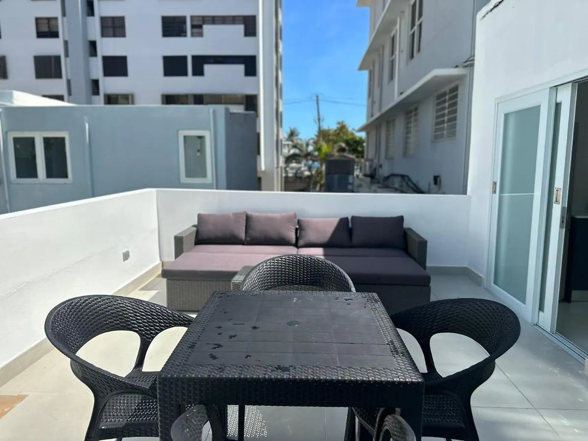 Gorgeous 1-Bedroom Beachside Suite San Juan Apartment